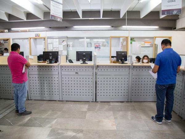 Exime SMT carta de no antecedentes penales para la renovación de licencia de chofer de transporte público y mercantil