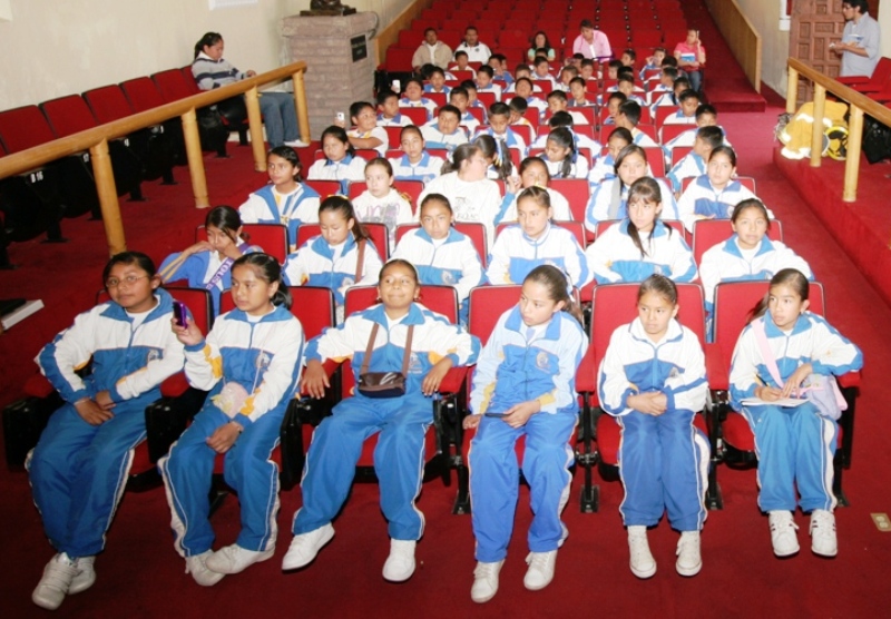Por decreto pide a escuelas particulares condonar colegiaturas a desempleados por pandemia