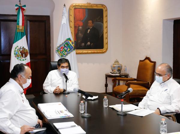 Responsabilidad y disciplina frenarán contagios de COVID-19, afirma Barbosa Huerta