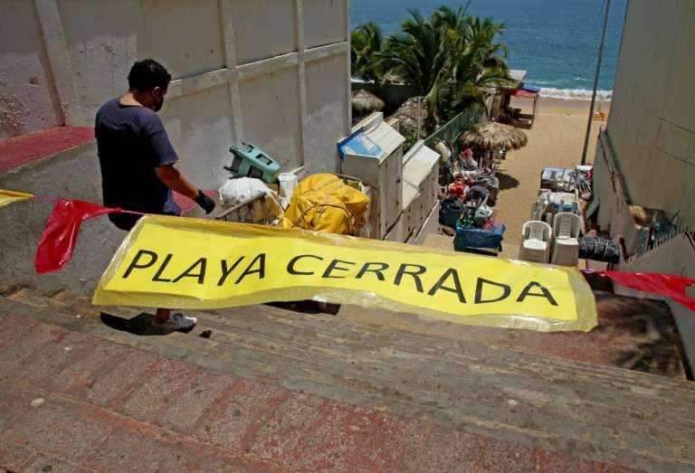 ¡Acapulco es paraíso desierto!