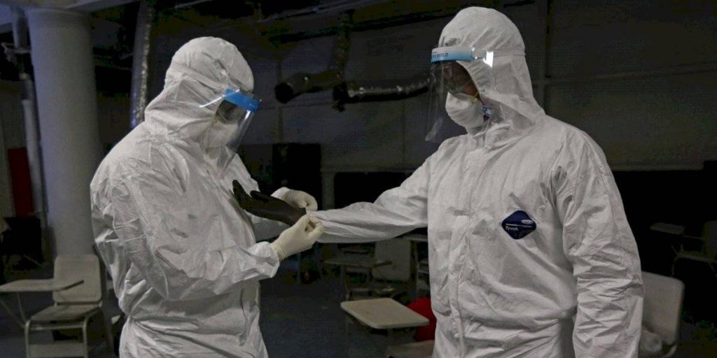 Salud reporta 15,529 casos y 1,434 muertes por coronavirus en México