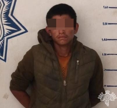 SSP y policías de Texmelucan aseguran banda presuntamente dedicada al robo de transporte de carga