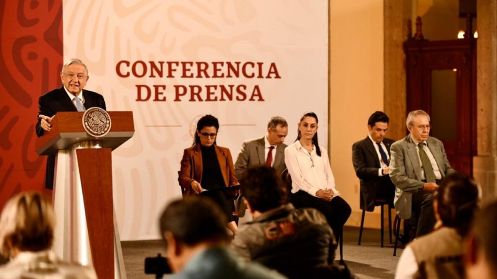 “Si te quedas en casa” Esta sería la fecha en que descienda el Covid-19 en México