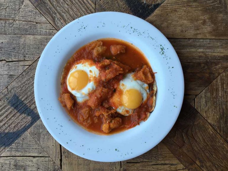 HUEVOS CHARROS