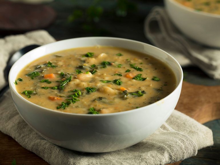 SOPA DE HABAS CON POLLO