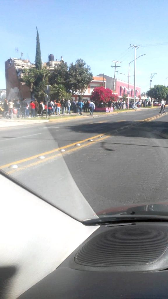 Dirigente de comerciantes, convoca a reunión