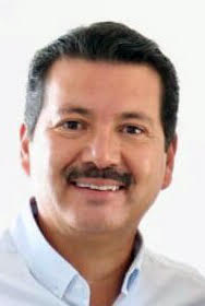 * POCOS HAN VENIDO  * FUMAN LA PIPA…  * SERÁ MAMÁ