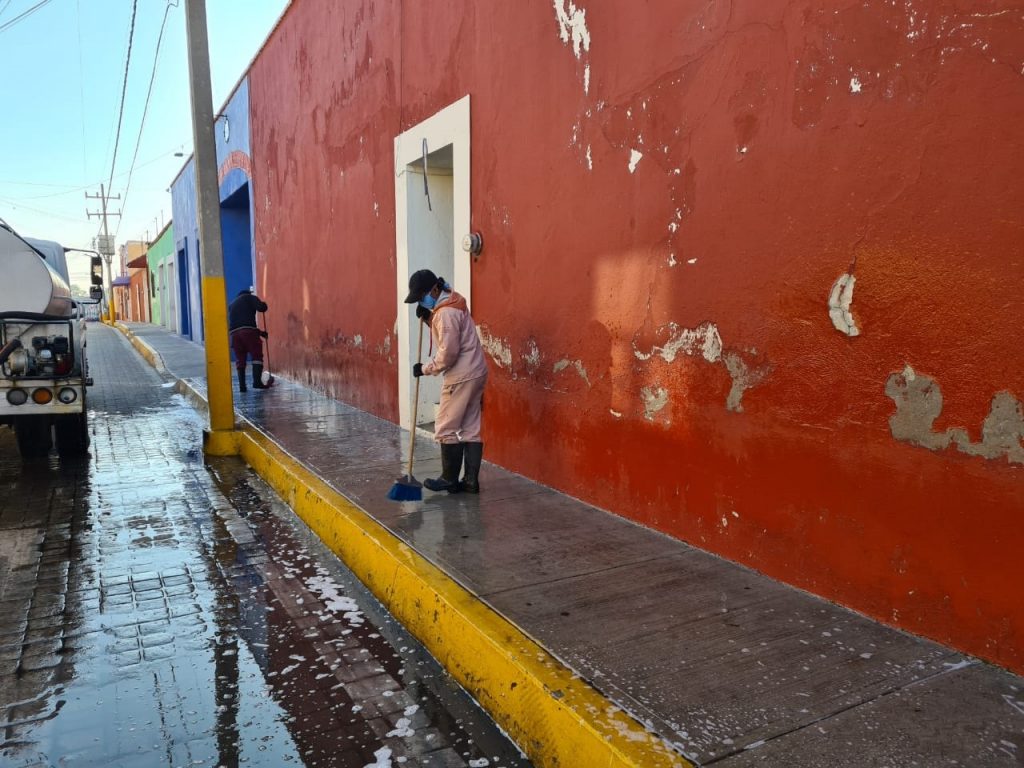 Sanitizaron la 2 Sur, desde Morelos a la 7 Oriente