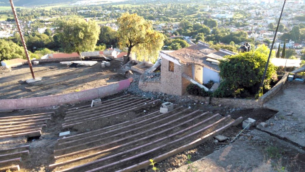 Antiguo palco en cerro de San Miguel, es derribado