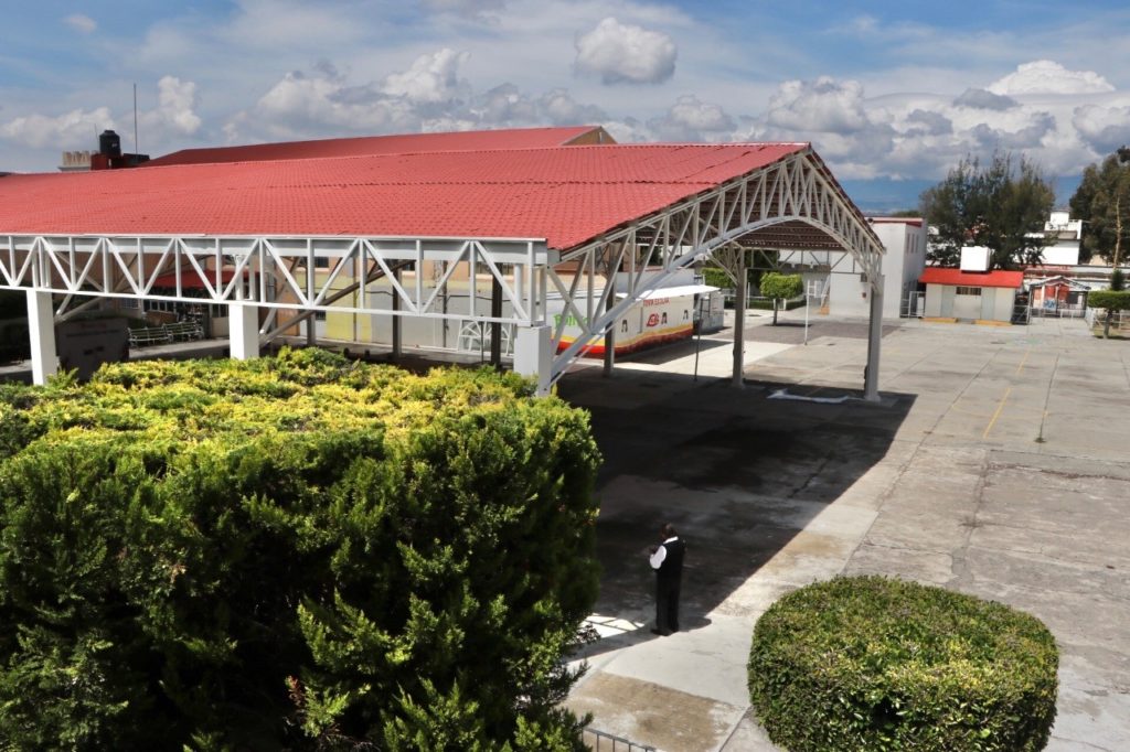 Entregan domo escolar en la primaria Maximino Ávila Camacho