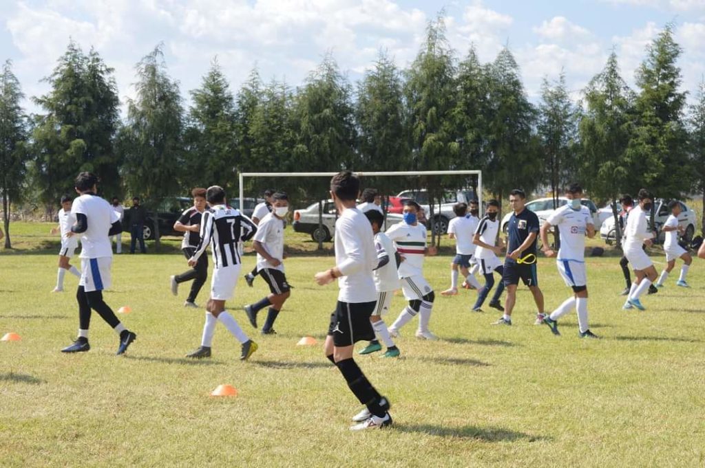 Buena respuesta de futbolistas cholultecas