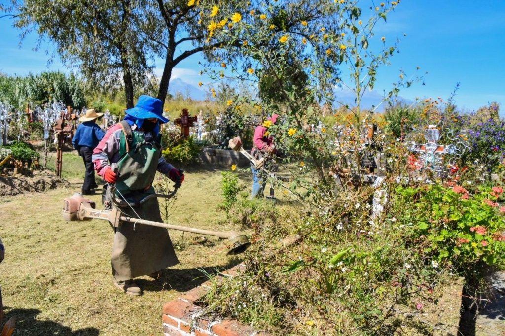 Realizó gobierno de Coronango trabajos de dignificación de panteones
