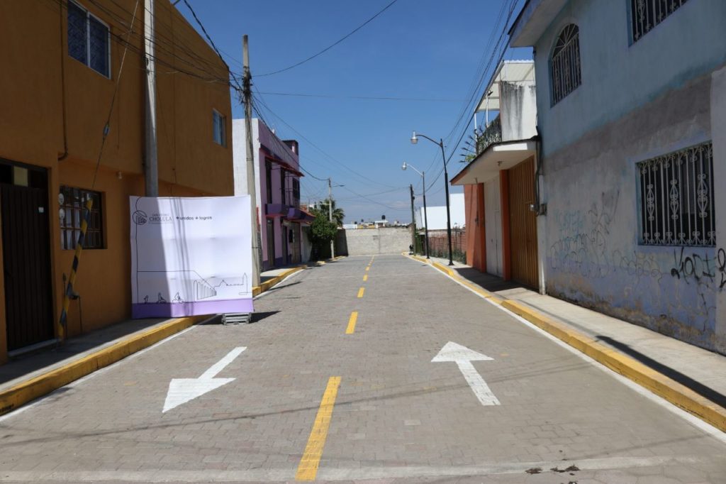 Equipa gobierno de San Pedro Cholula con infraestructura urbana y educativa a barrios y juntas auxiliares