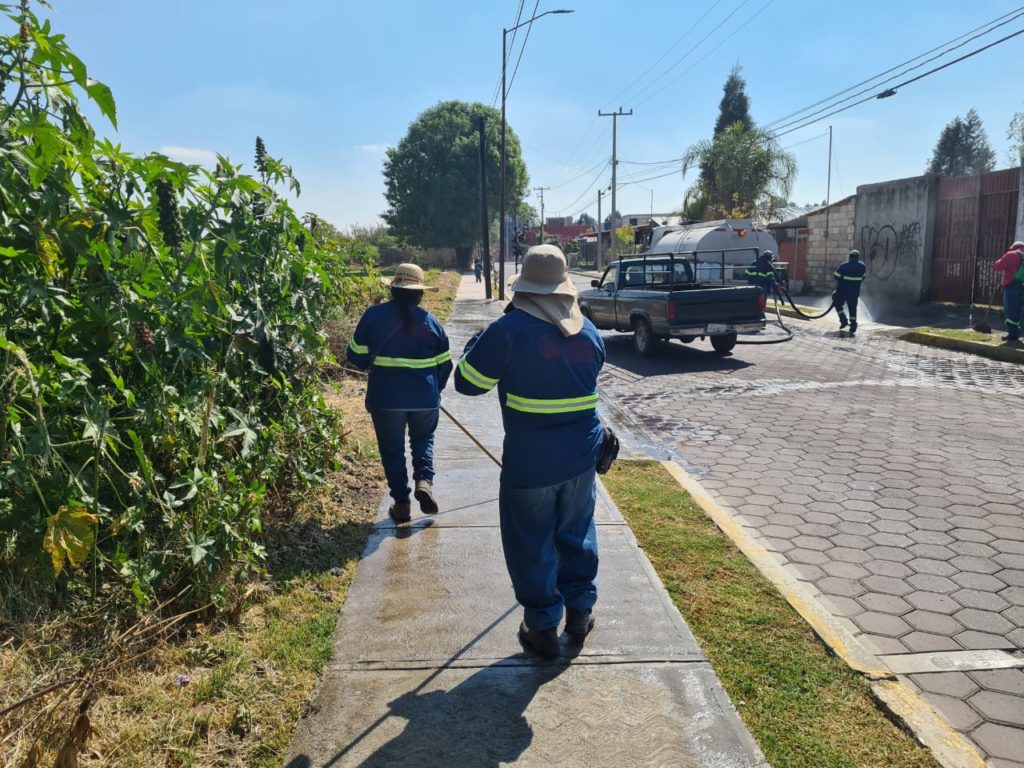 Desinfectaron calles de Tecamac