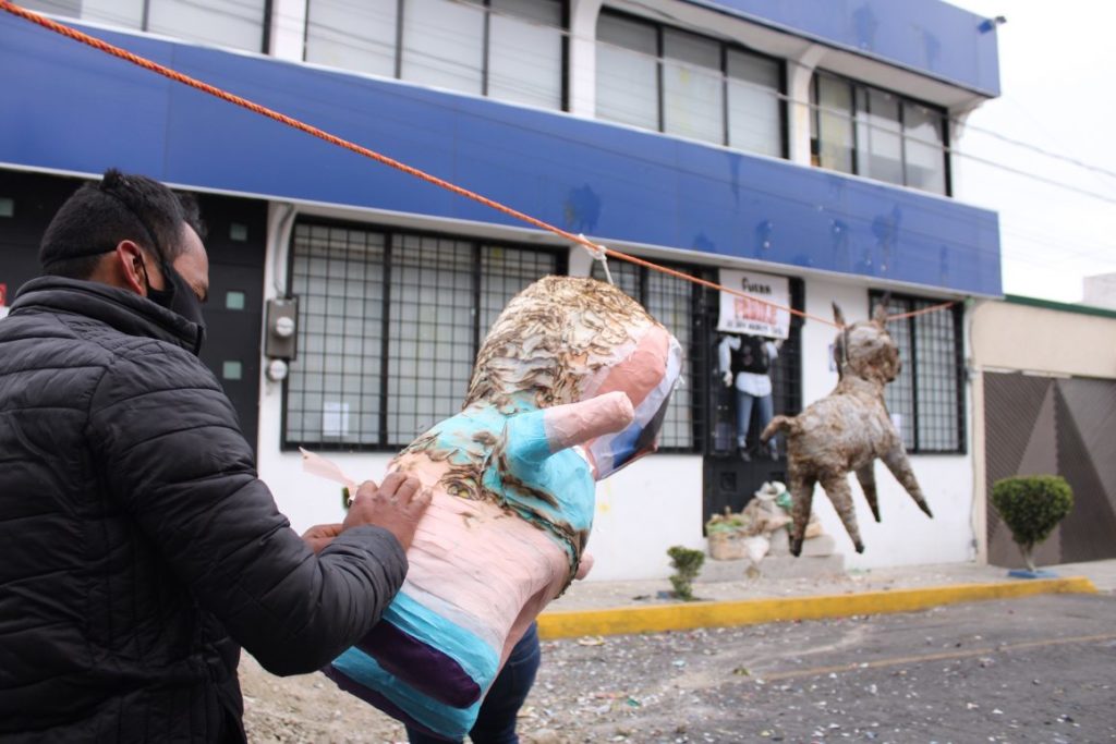 Sigue la lucha interna del PAN