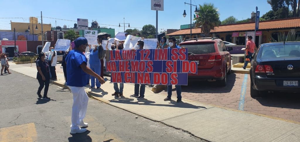 Personal del IMSS, exige ser vacunado
