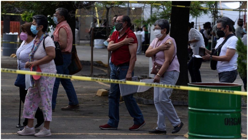 México rebasa los 195 mil muertos y acumula 2 millones 169 mil 007 casos confirmados por COVID-19