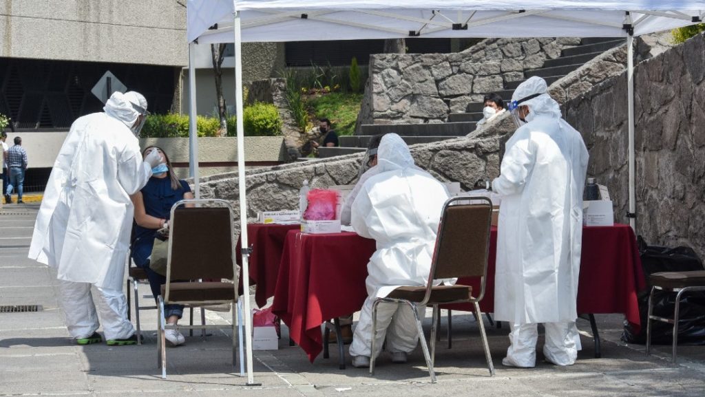 México llega a 203 mil 664 muertos confirmados por COVID-19