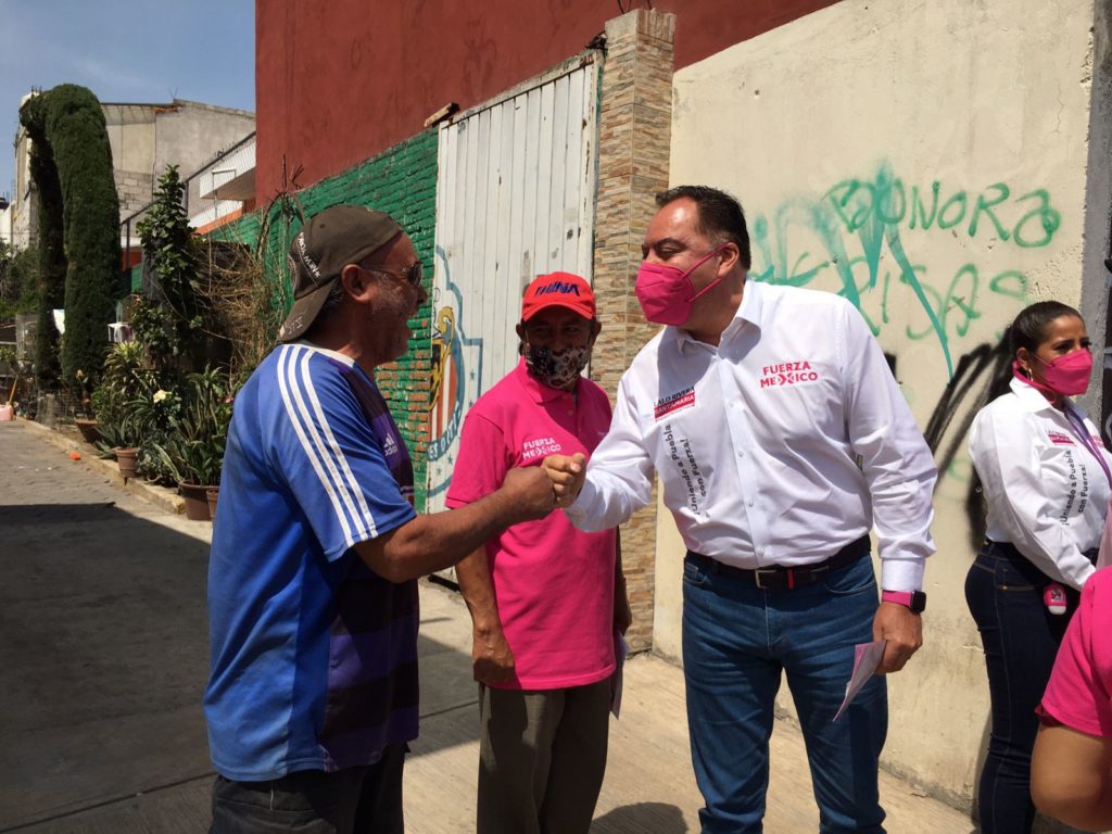 Yo vengo a trabajar, no a experimentar como otros: Lalo Rivera Santamaría