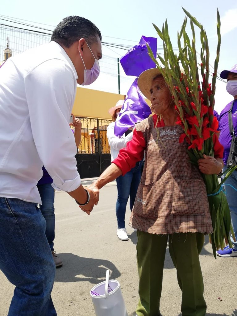 Deportistas tendrán apoyos: Damián Momox