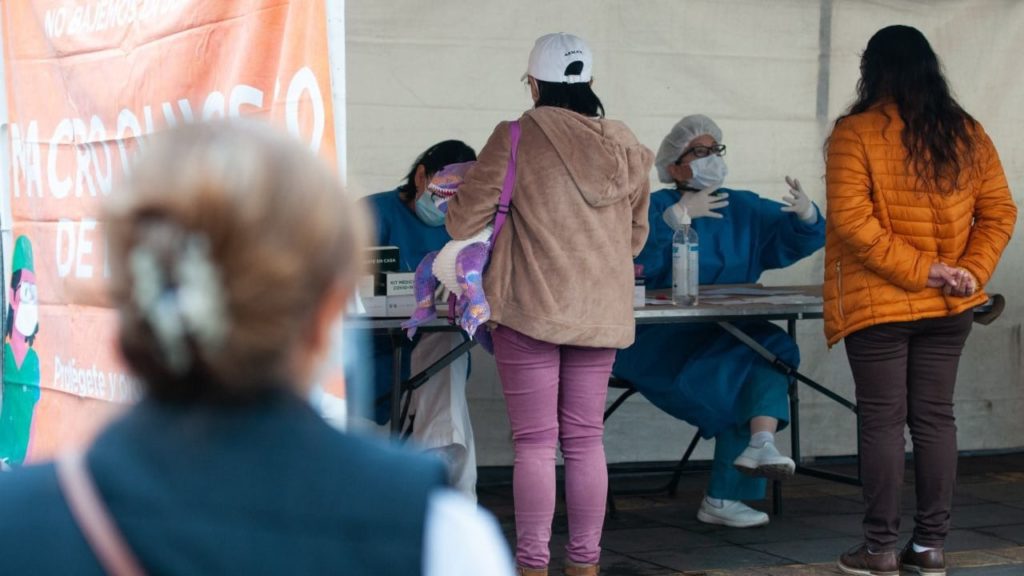 México llega a 220 mil 380 muertos por COVID-19; suman 2 millones 380 mil 690 casos