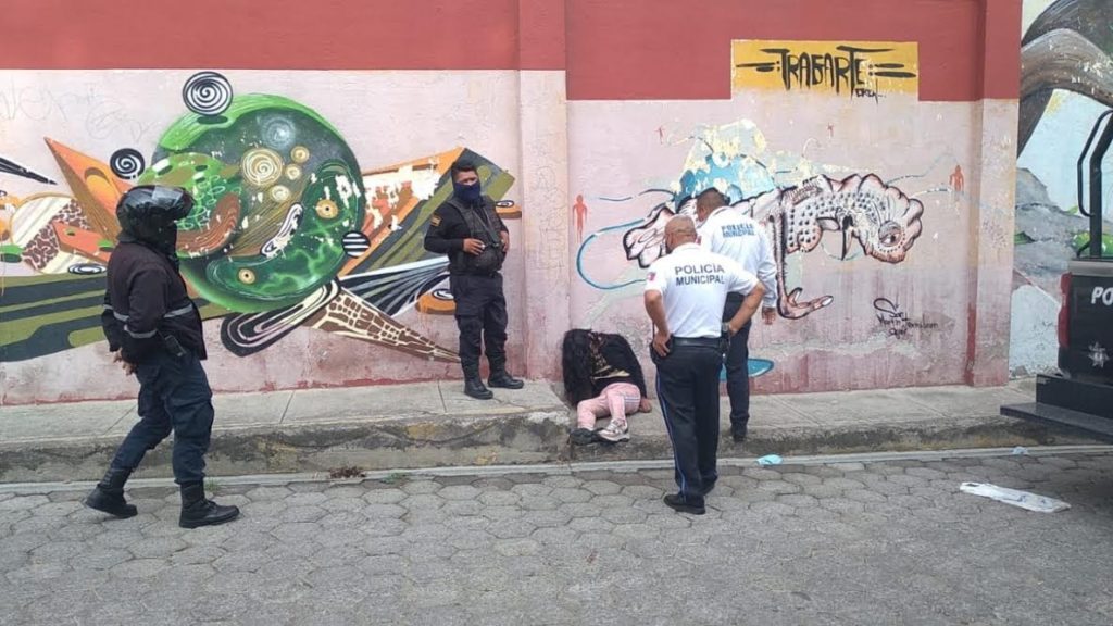 No era mujer, era hombre ebrio
