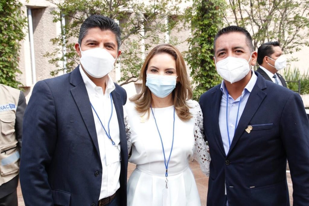 Recibe dirigente nacional del PAN a alcaldes electos de Puebla