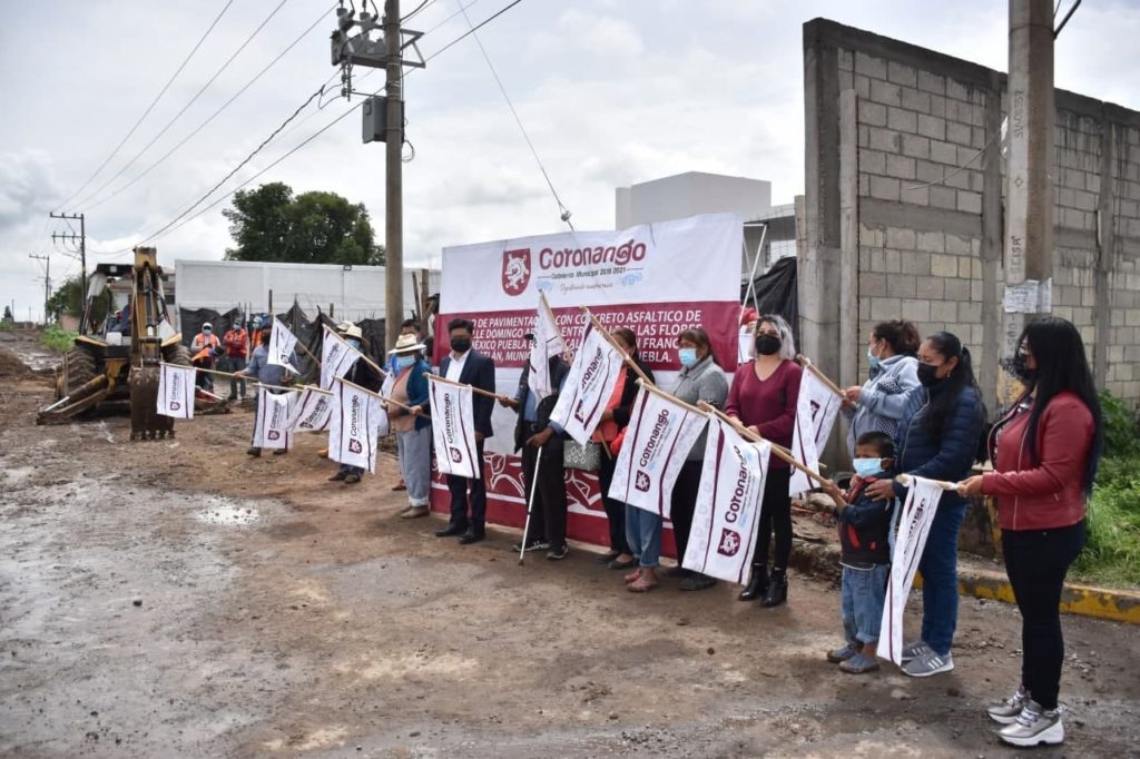 Inicia Toño Teutli pavimentación de acceso a Ocotlán