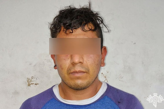 Policía Estatal detiene a hombre en posesión de pastillas psicotrópicas