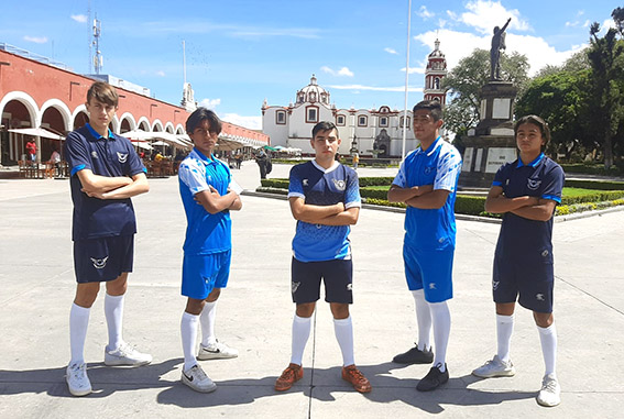 En 4ta División Ángeles de Cholula F. C.: Gerardo Sernas