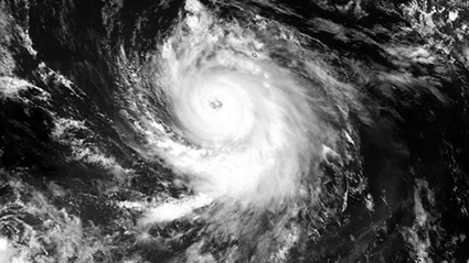 Huracán “Linda” se intensifica a categoría 3; se localiza al sur de costas de BCS