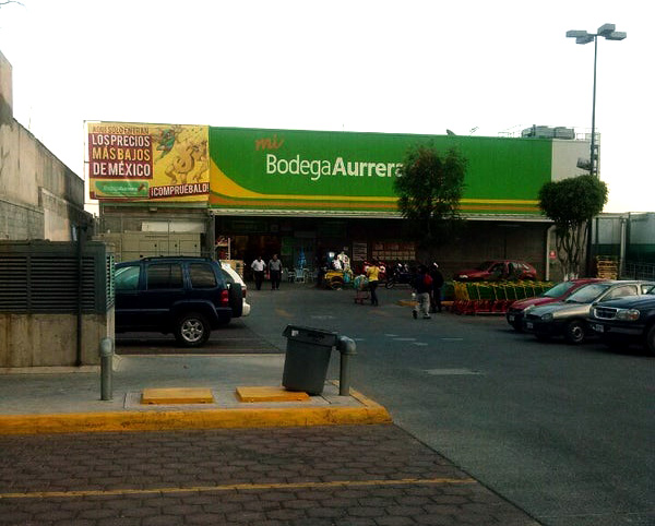 De madrugada roban en Bodega Aurrera Chipilo