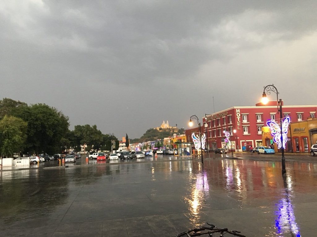 Extreme precauciones, por lluvia
