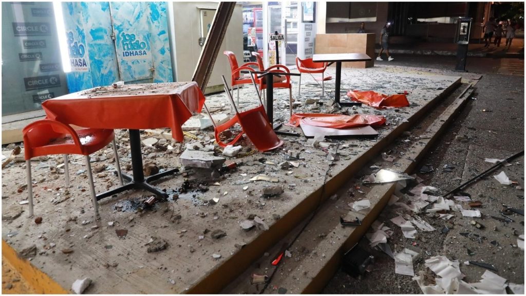Fuerte sismo de magnitud 7.1 sacude el sur y centro de México