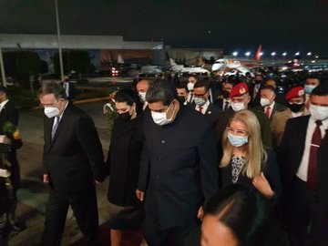 Nicolás Maduro llega a la CDMX, participará en la Cumbre de la CELAC