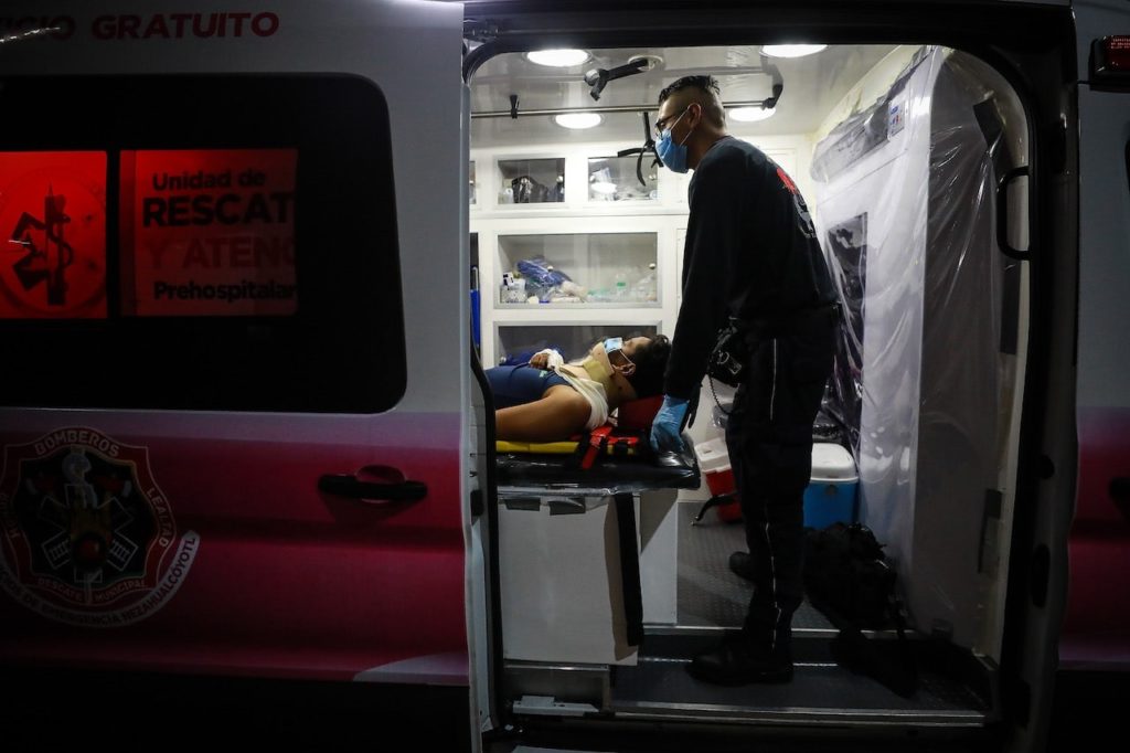 México reporta 835 muertes y 11 mil 146 nuevos contagios por covid