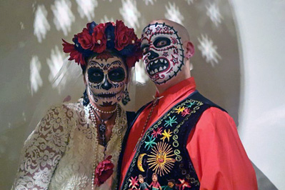 El Día de Muertos Mexicano Contagia al Mundo
