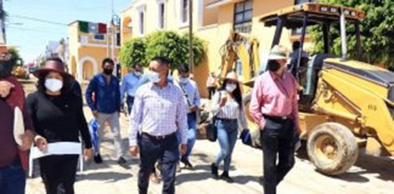 Ediles en gira de trabajo