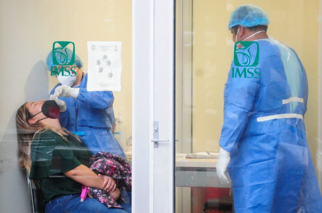 México reporta 489 muertes y 7 mil 158 casos de covid en 24 horas