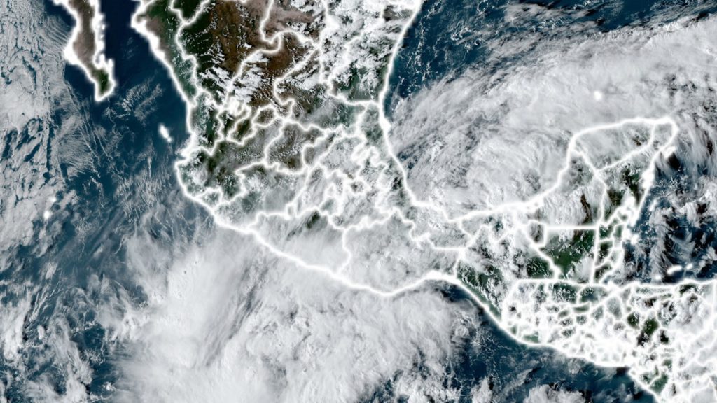 Se forma la tormenta tropical Rick en el Pacífico, entre Guerrero y Colima