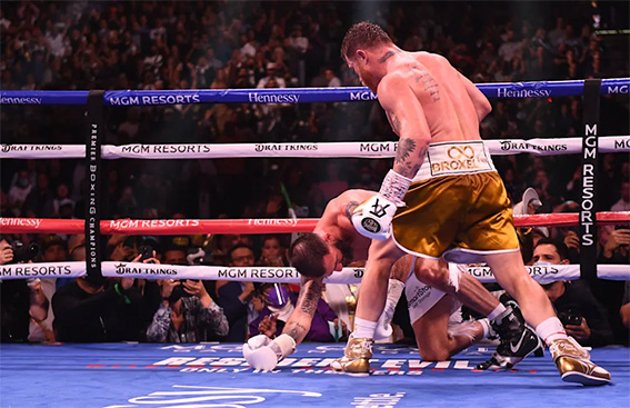 Saúl «Canelo» Álvarez noquea a Caleb Pant