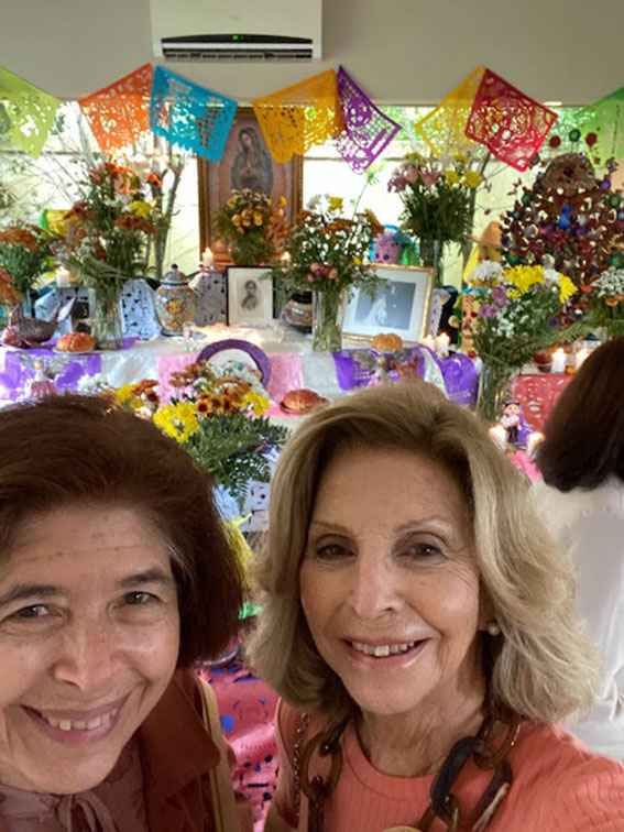 Ofrenda a Grandes Muralistas en embajada de México en Uruguay