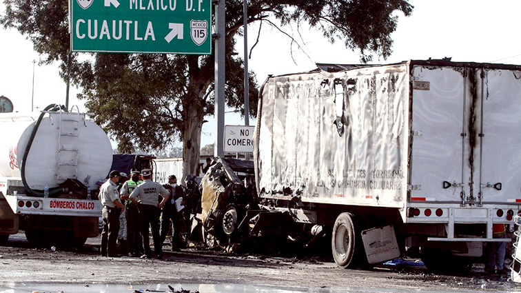 Suman 19 muertos por accidente en la México-Puebla, reporta CAPUFE