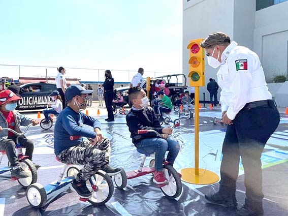 Arranca «Un Día con mi Héroe» en la policía municipal