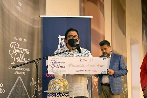 “Ida y Vuelta: talavera poblana, cruce de tradiciones artísticas”