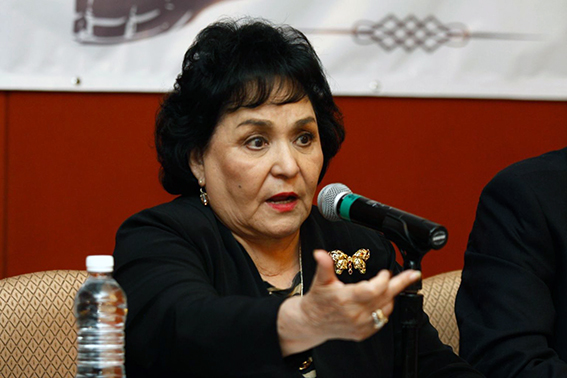 A Carmen Salinas le disminuye inflamación y desaparece hemorragia cerebral en última tomografía