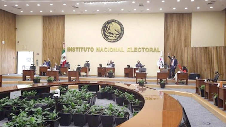 INE acuerda continuar con proceso de consulta de Revocación de Mandato