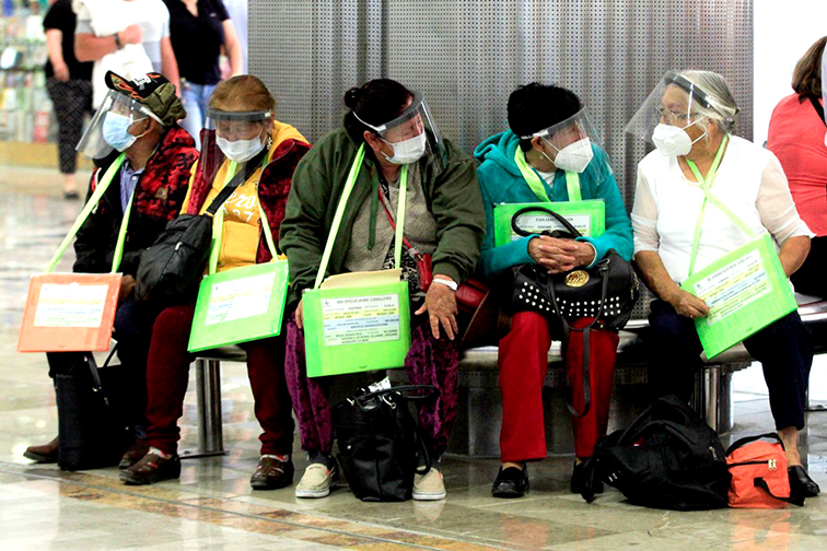 Ssa pide evitar viajes internacionales no esenciales ante ómicron, nueva variante covid