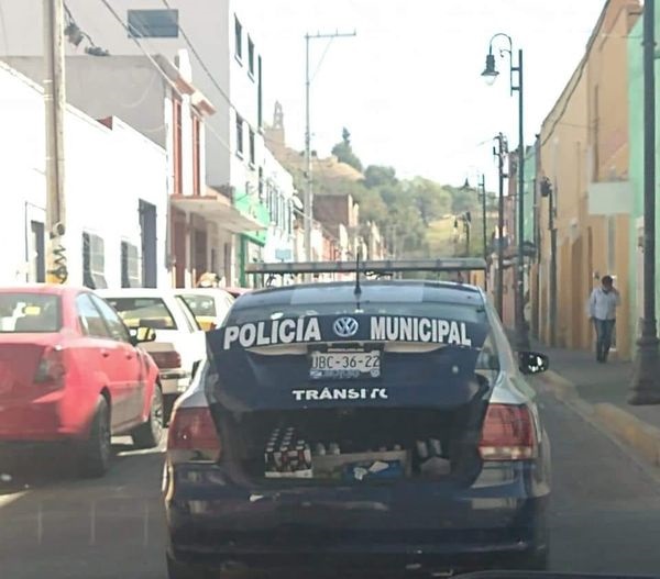 Suspendidos policías “cheleros”