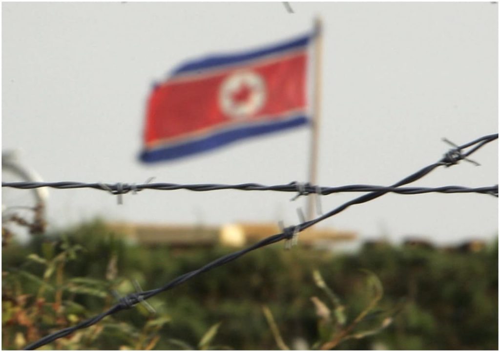 Corea del Sur acusa a Corea del Norte de lanzar misil balístico al Mar de Japón